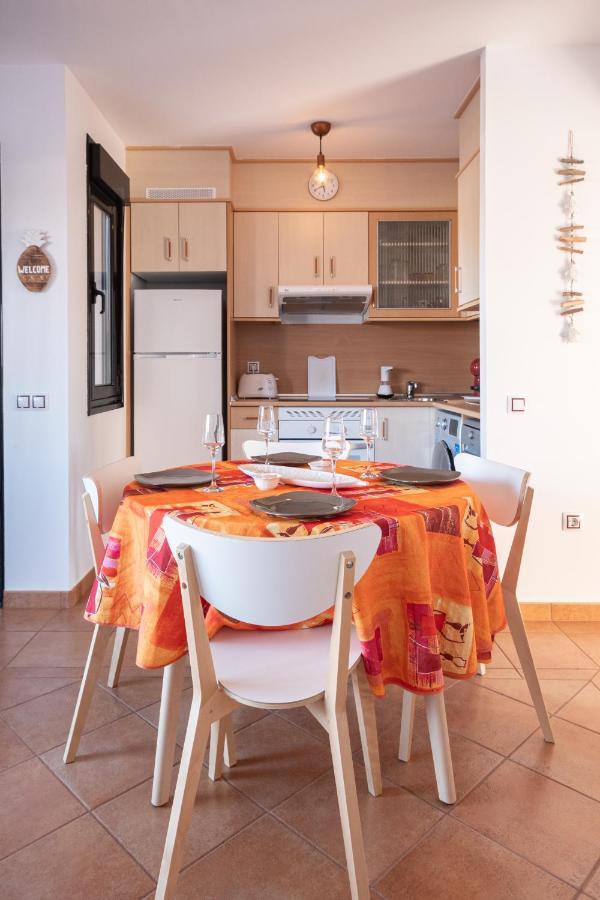 Casa Belle - No Stress Holidays ลาคาเรส ภายนอก รูปภาพ